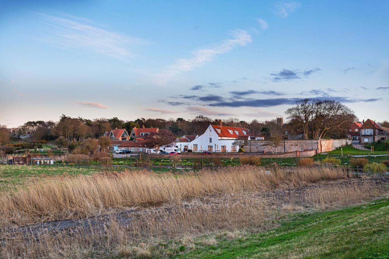 The Manor Coastal Hotel & Inn, Blakeney, Norfolk Blakeney  Exterior photo